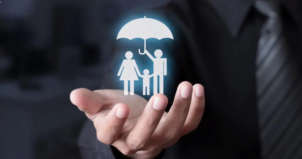 Policyholder Background Comprehensive Insurance Policyholder Support Guide | UPA